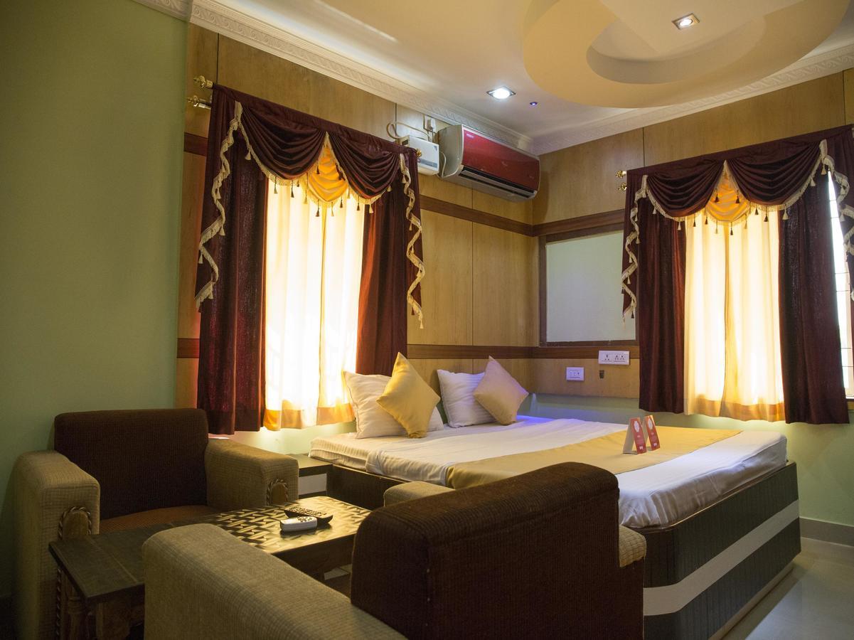 Oyo 4526 Jaydev Vihar Hotel Bhubaneswar Exterior photo